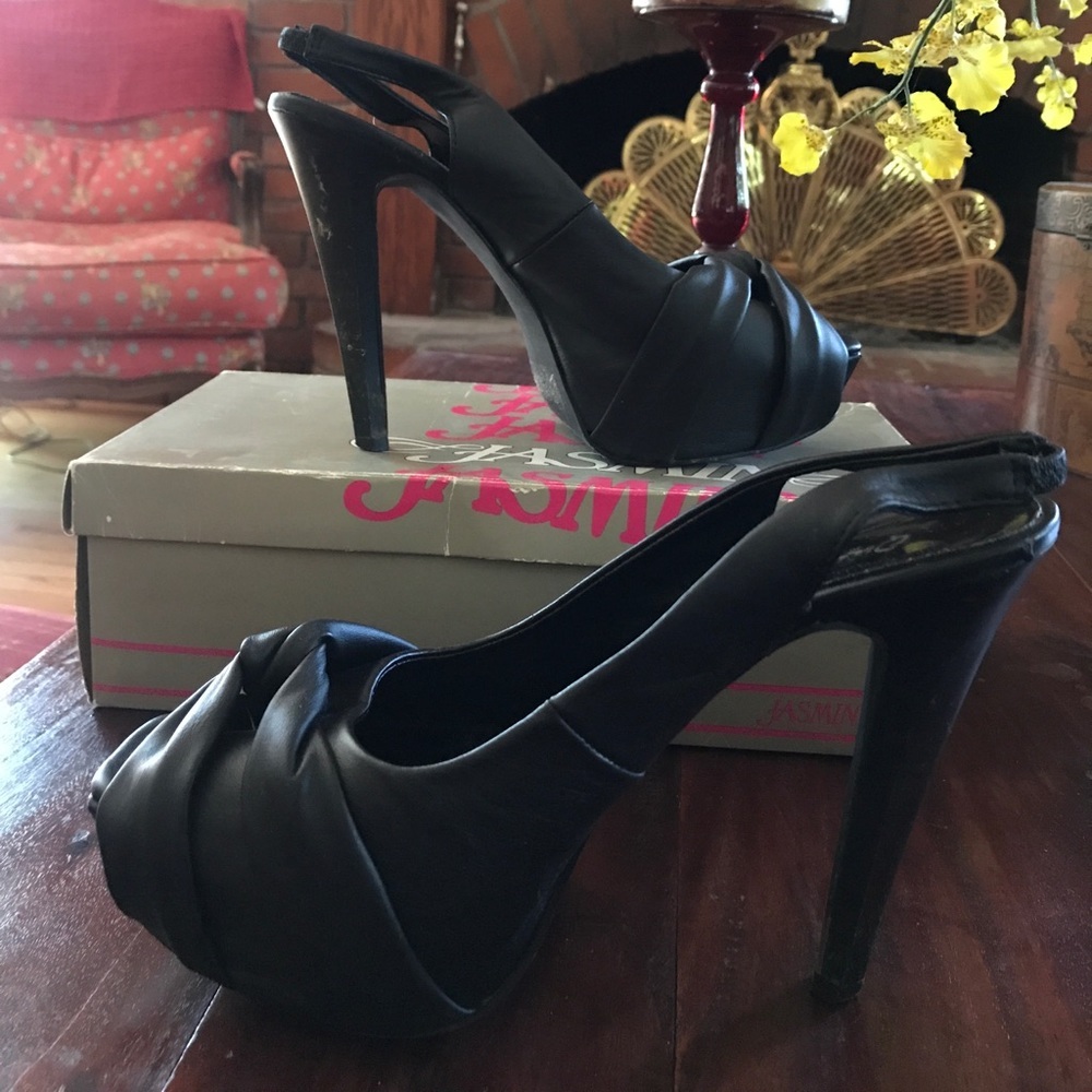 Black heels